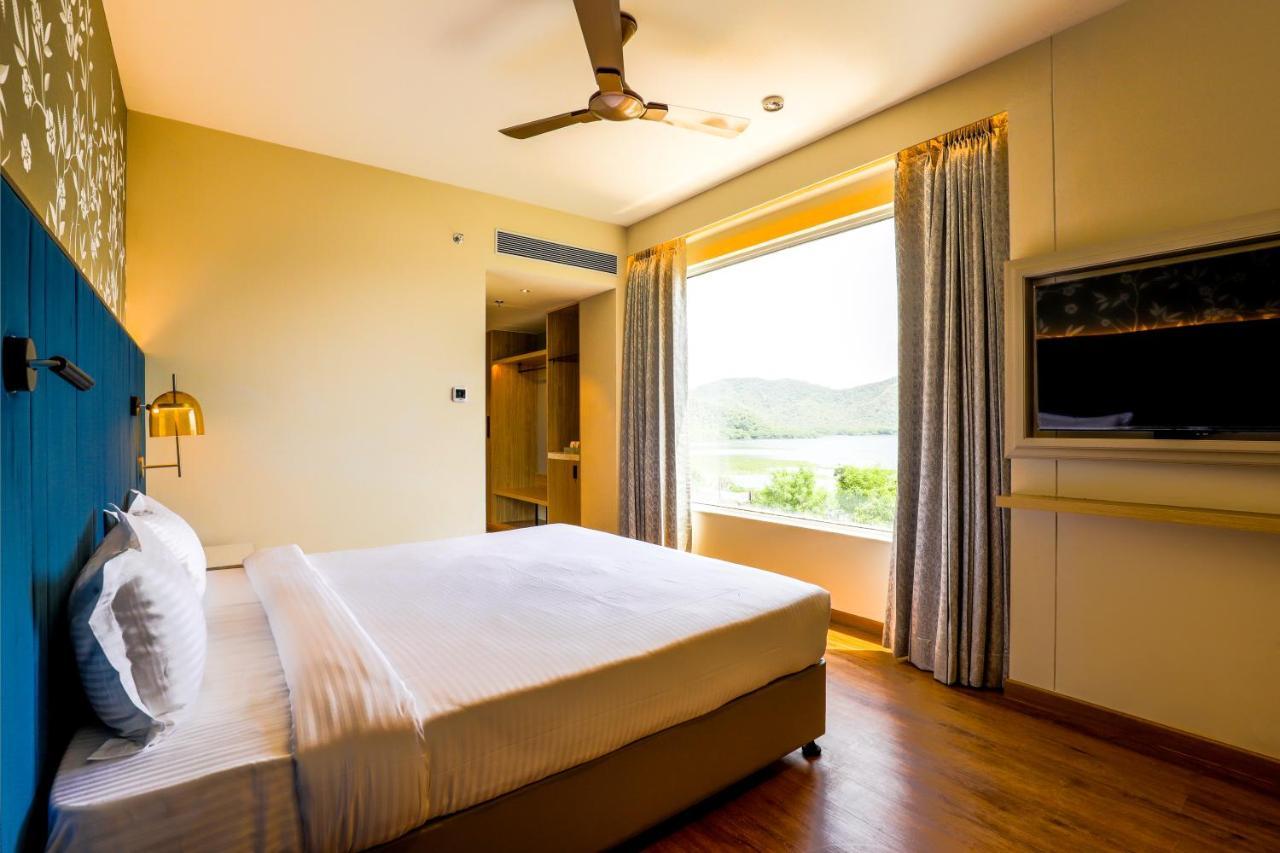 7 Apple Hotel Jal Mahal, Джайпур Екстериор снимка